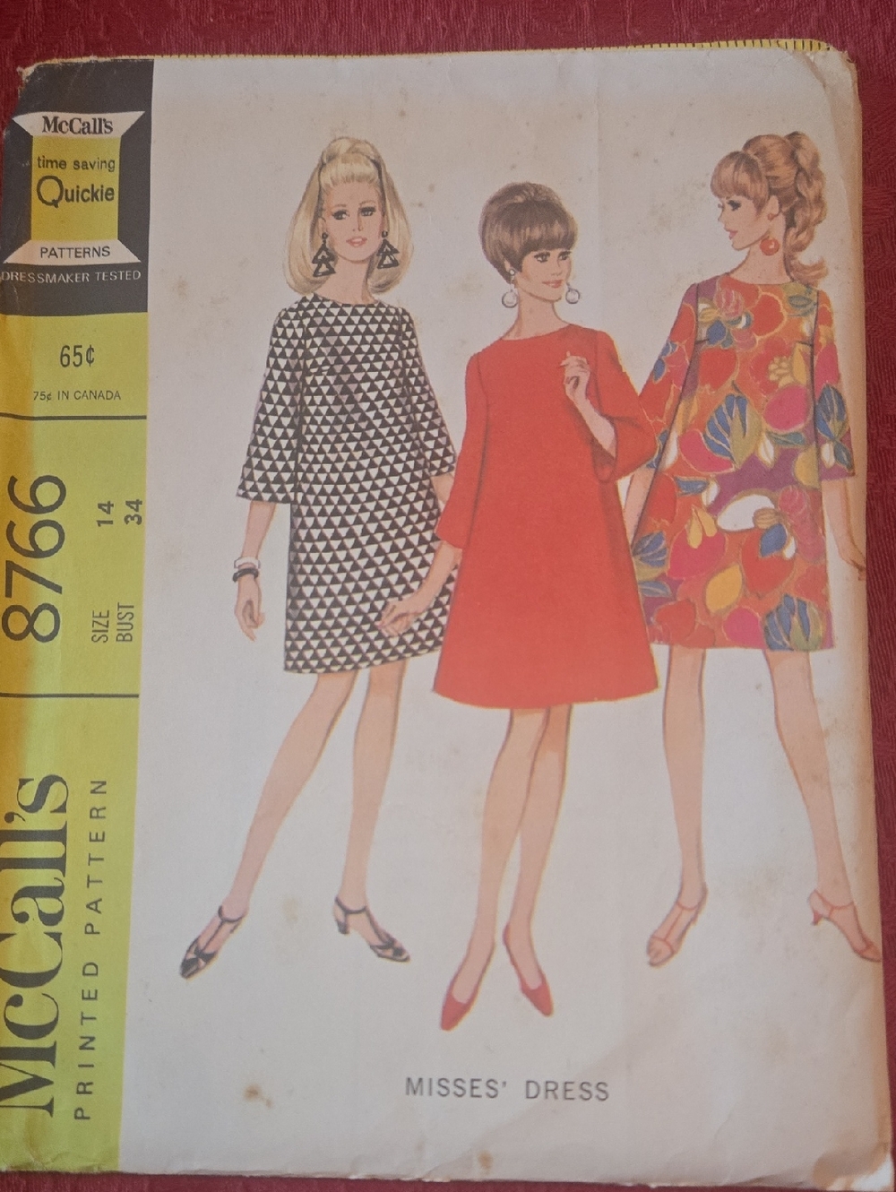 Vintage Women's Red Shift Dress - Retro Style
